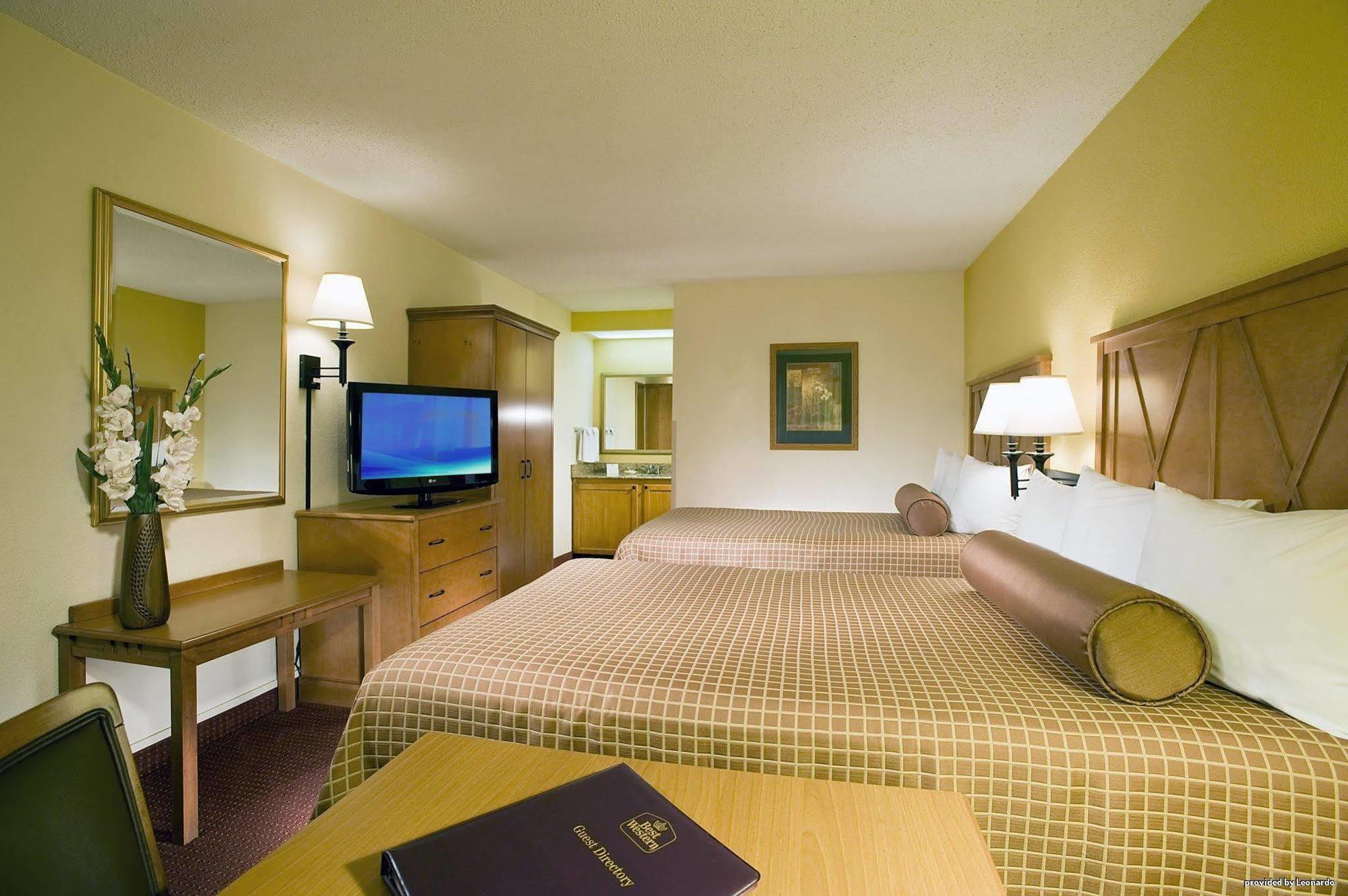 Best Western Dulles Airport Hotel 3*