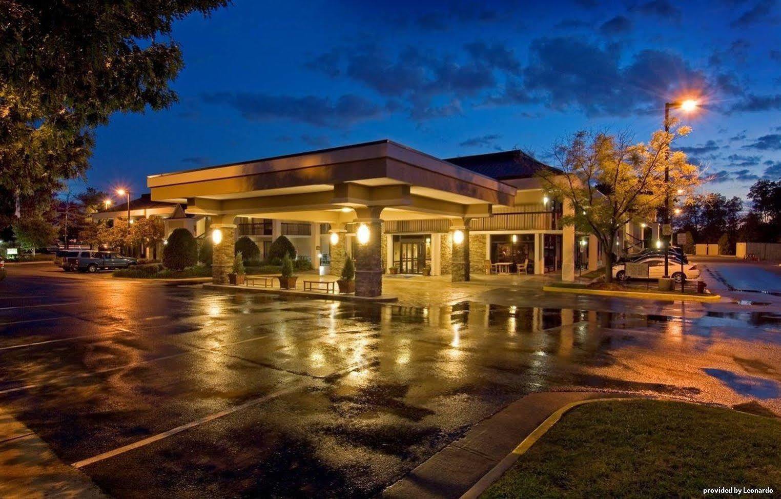 Hotel Best Western Dulles Airport 3*